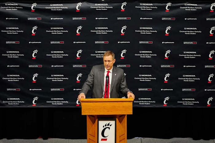 New University of Cincinnati head football coach Scott Satterfield speaks during a press conference at the University of Cincinnati s Fifth Third Arena in Cincinnati on Monday, Dec. 5, 2022. Satterfield holds a 76-48 record as a head coach at the University of Louisville and Appalachian State. Bearcats Football Scott Satterfield